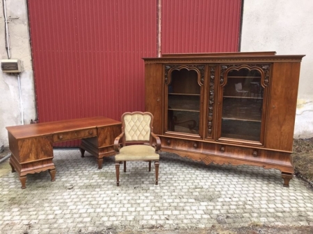 Unikatowy komplet gabinetowy z 1930 roku 