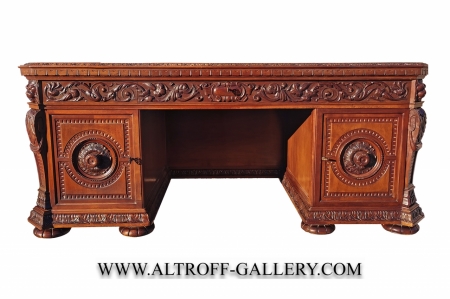 Wyjątkowe gabinetowe biurko neorenesansowe z 1925 roku 
